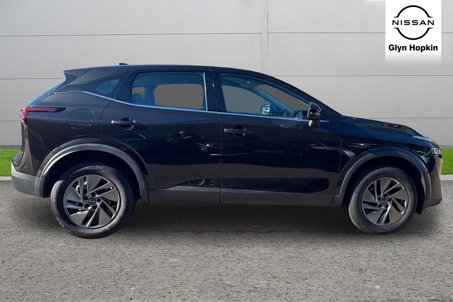 Used Nissan Qashqai 2022 for sale - 75702488: Photo 2
