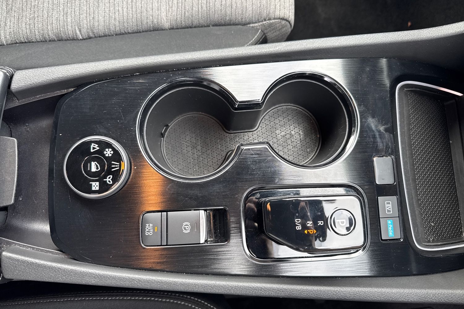 Used Nissan X-Trail 2024 for sale - 76597986: Photo 30