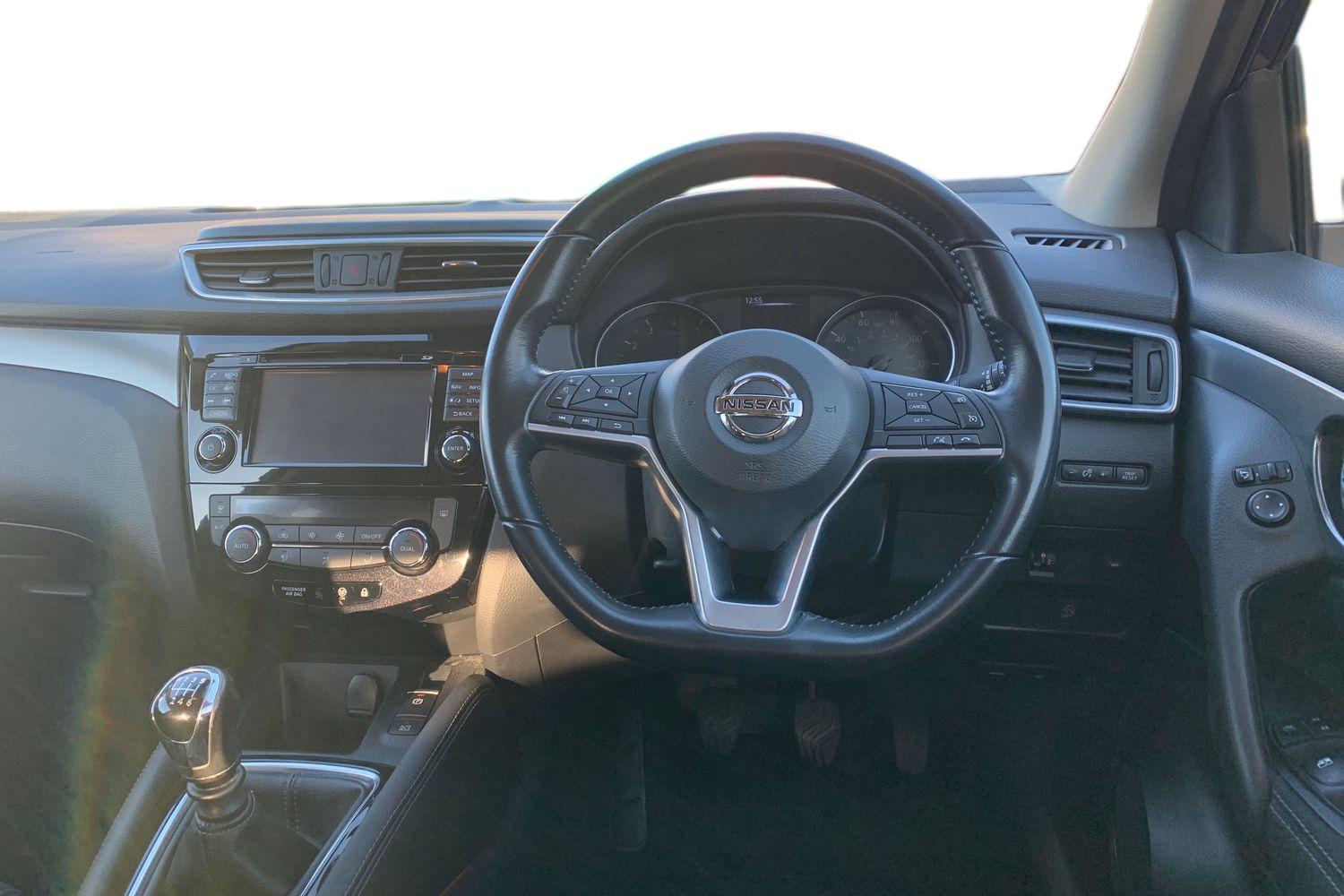 Used Nissan Qashqai 2018 for sale - 77372973: Photo 11