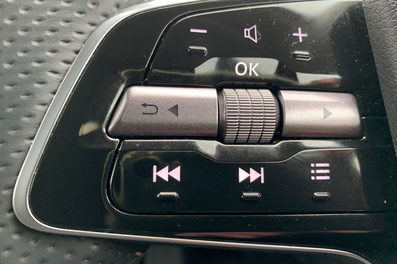 Used Nissan ARIYA 2024 for sale - 76817764: Photo 21