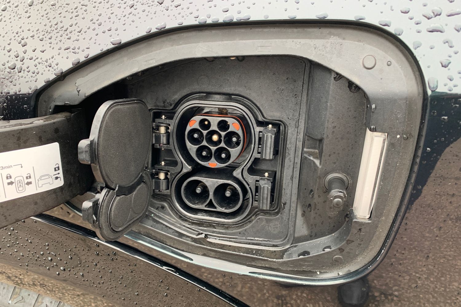 Used Nissan ARIYA 2024 for sale - 76817764: Photo 31