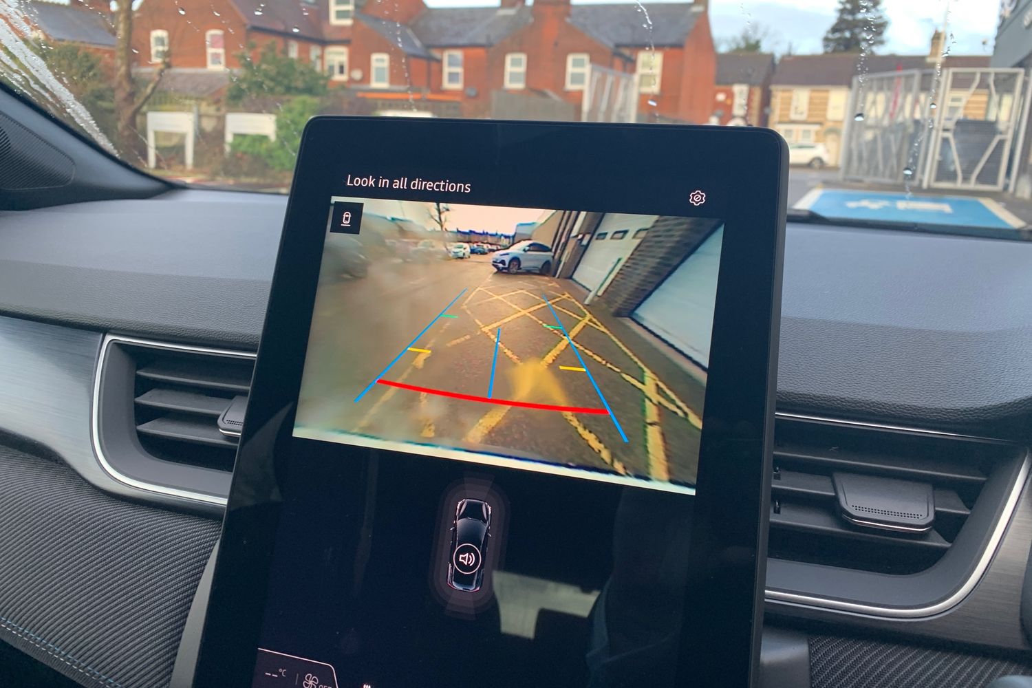 Used Renault Captur 2024 for sale - 77285652: Photo 19