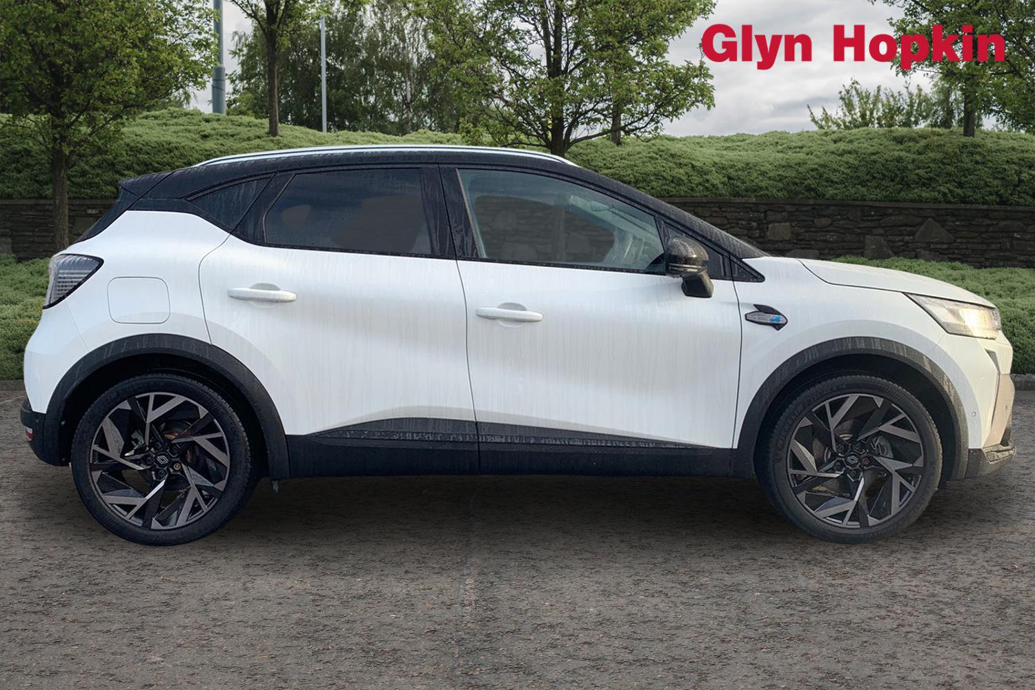 Used Renault Captur 2024 for sale - 77285652: Photo 2