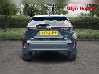 Used Toyota Yaris Cross 2023 for sale - 76086898: Photo