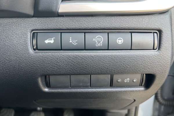 Used Nissan Qashqai 2023 for sale - 75442879: Photo 35