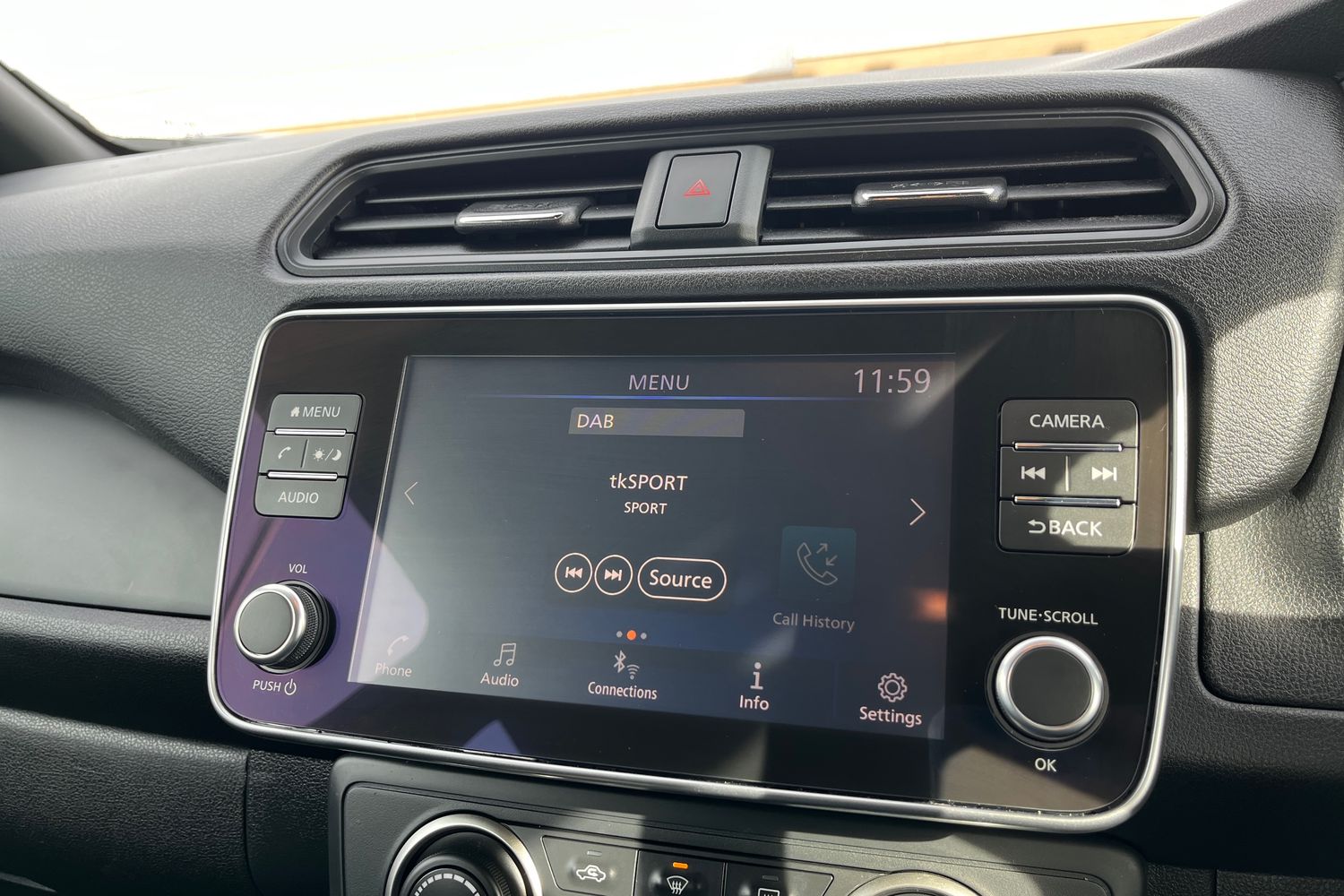 Used Nissan Leaf 2022 for sale - 77539855: Photo 17