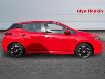 Used Nissan Leaf 2022 for sale - 77539855: Photo