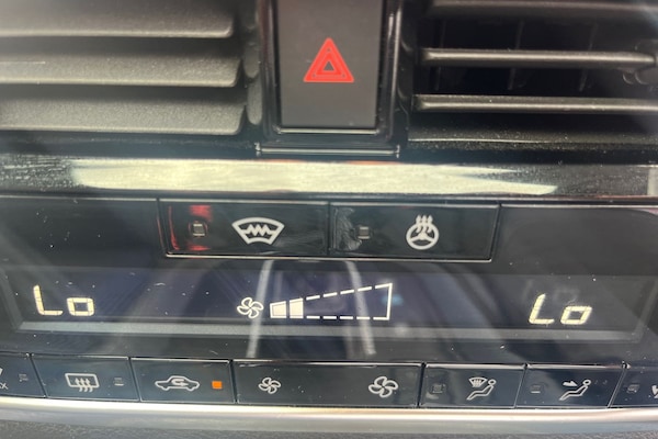 Used Nissan Qashqai 2023 for sale - 76241761: Photo 31