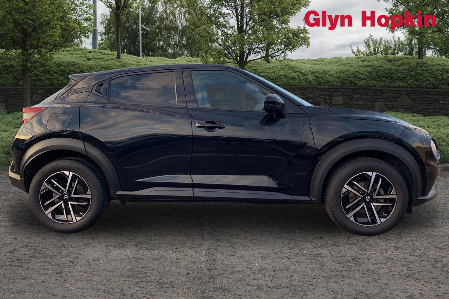Used Nissan Juke 2024 for sale - 76927909: Photo 2