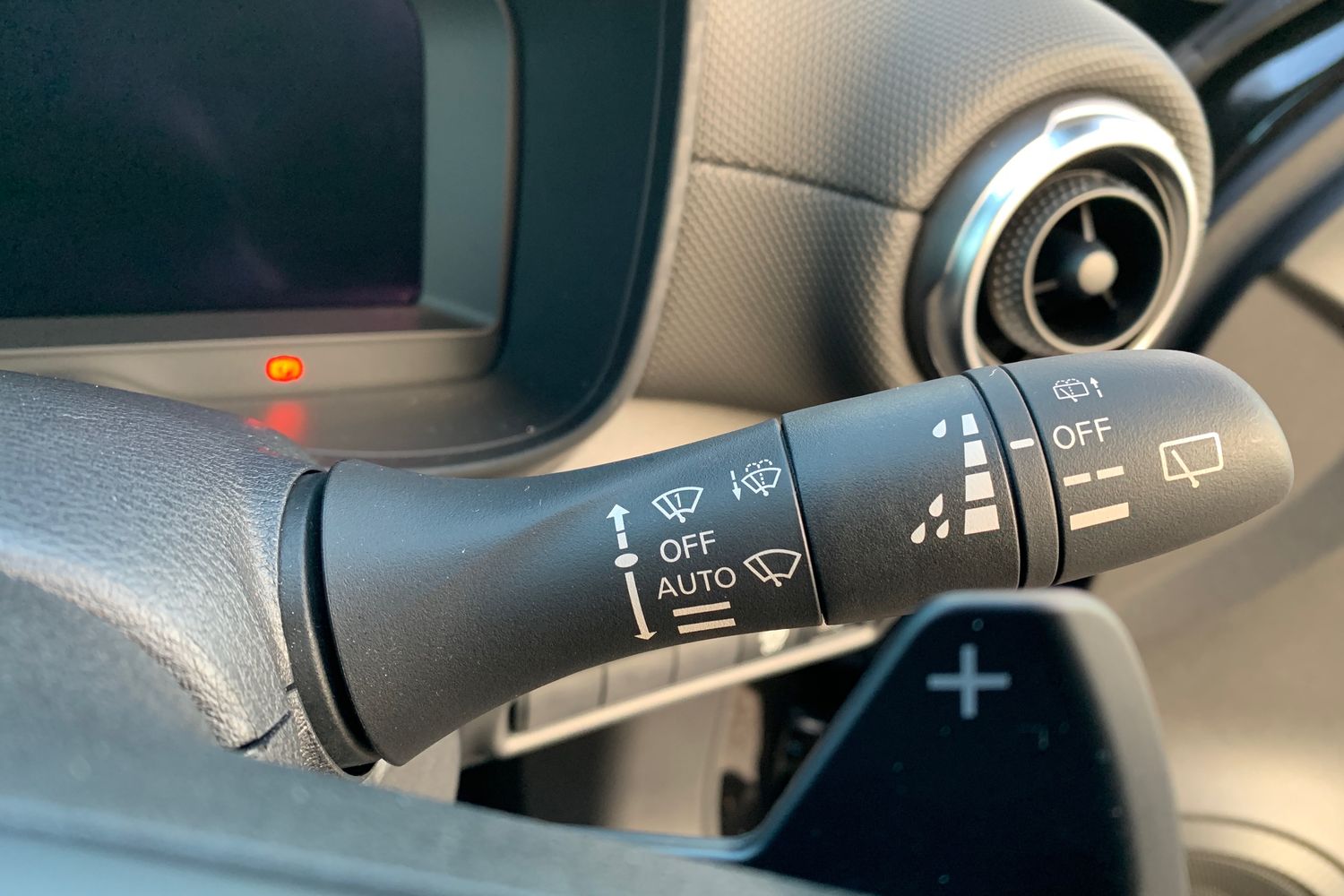 Used Nissan Juke 2024 for sale - 76927909: Photo 38