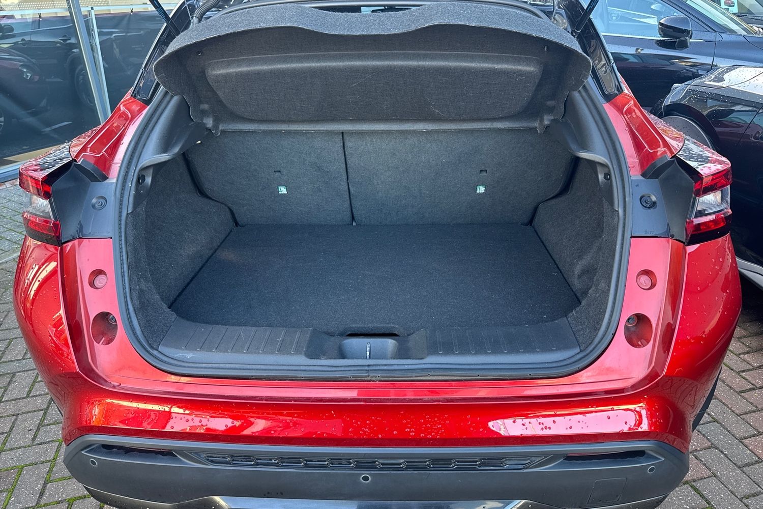 Used Nissan Juke 2022 for sale - 76104201: Photo 24