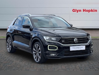Used Volkswagen T-Roc 2021 for sale - 77965071: Photo