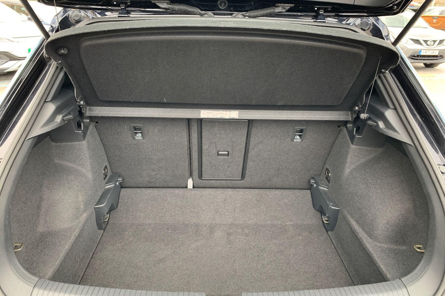 Used Volkswagen T-Roc 2021 for sale - 77965071: Photo 24