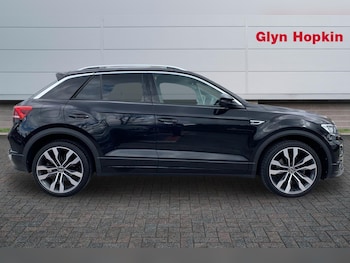 Used Volkswagen T-Roc 2021 for sale - 77965071: Photo