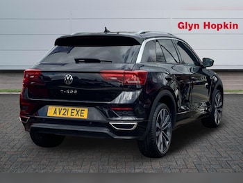 Used Volkswagen T-Roc 2021 for sale - 77965071: Photo