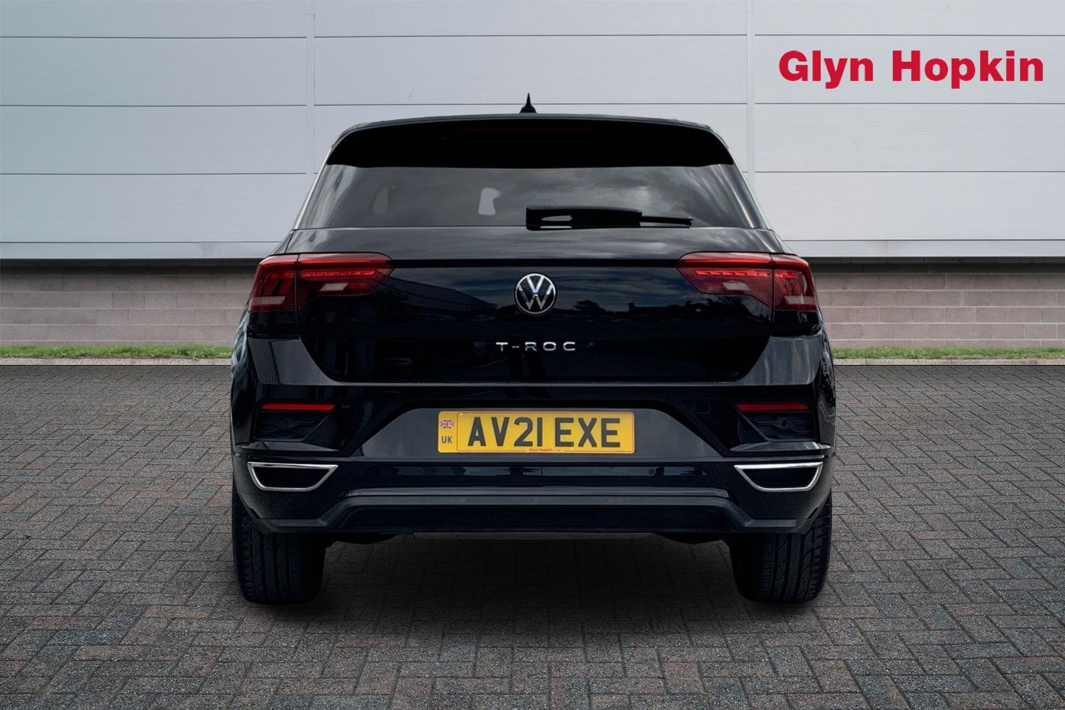 Used Volkswagen T-Roc 2021 for sale - 77965071: Photo 4