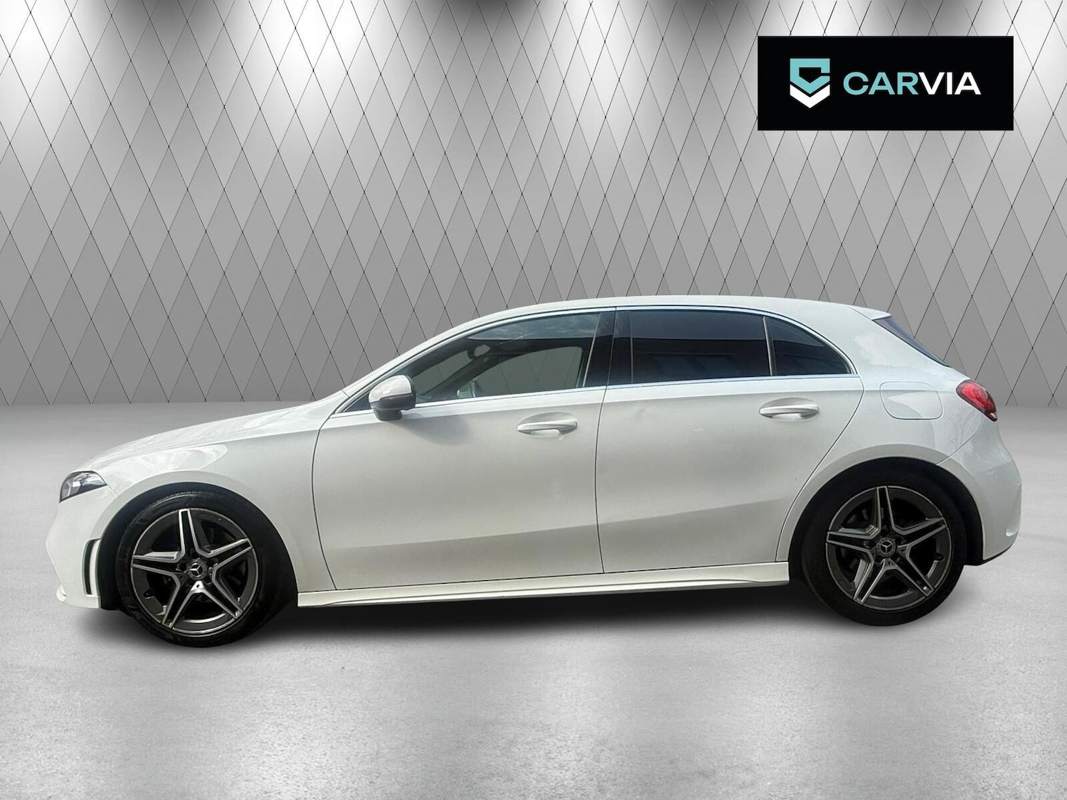 Used Mercedes-Benz A-Class 2018 for sale - 77985024: Photo 4