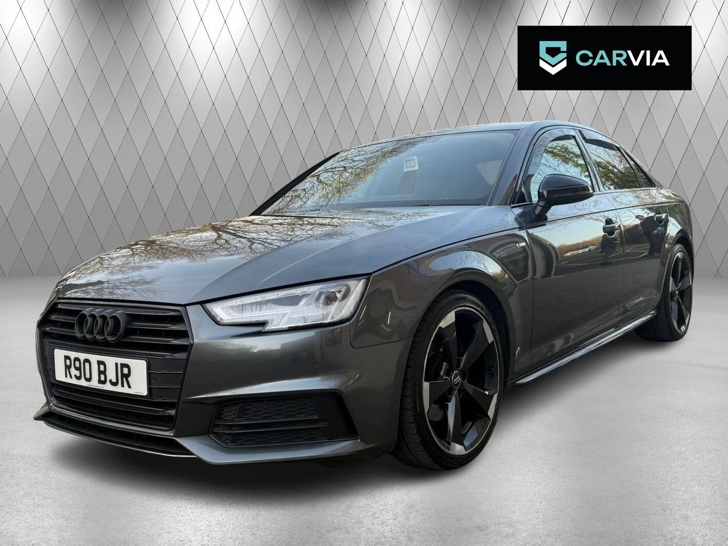 Used Audi A4 2018 for sale - 77679815: Photo 3