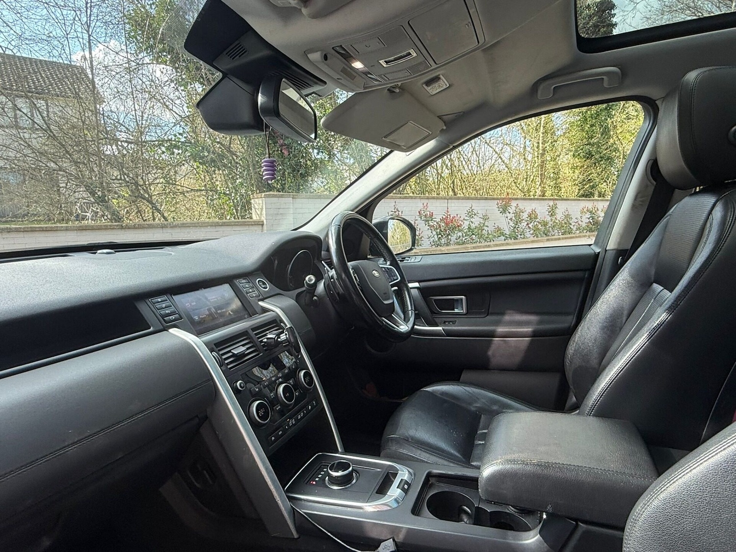 Used Land Rover Discovery Sport 2017 for sale - 77890770: Photo 16