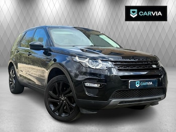 Used Land Rover Discovery Sport 2017 for sale - 77890770: Photo