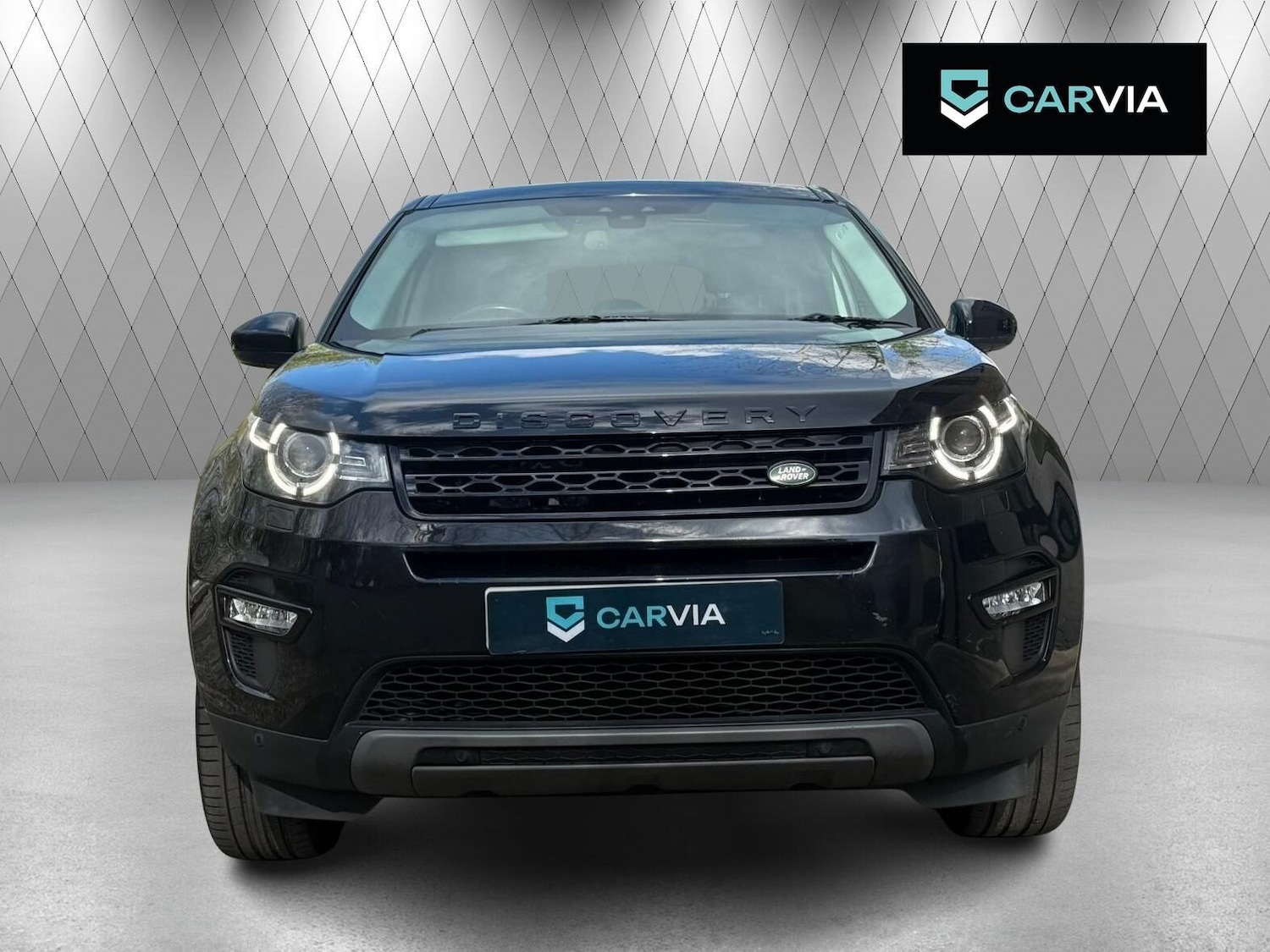 Used Land Rover Discovery Sport 2017 for sale - 77890770: Photo 2