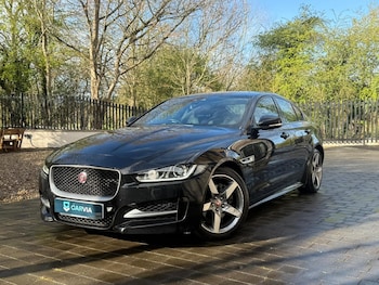 Used Jaguar XE 2018 for sale - 79522301: Photo