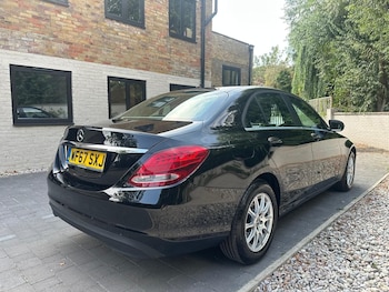 Used Mercedes-Benz C Class 2017 for sale - 79537827: Photo