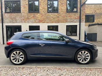 Used Volkswagen Scirocco 2014 for sale - 79537818: Photo