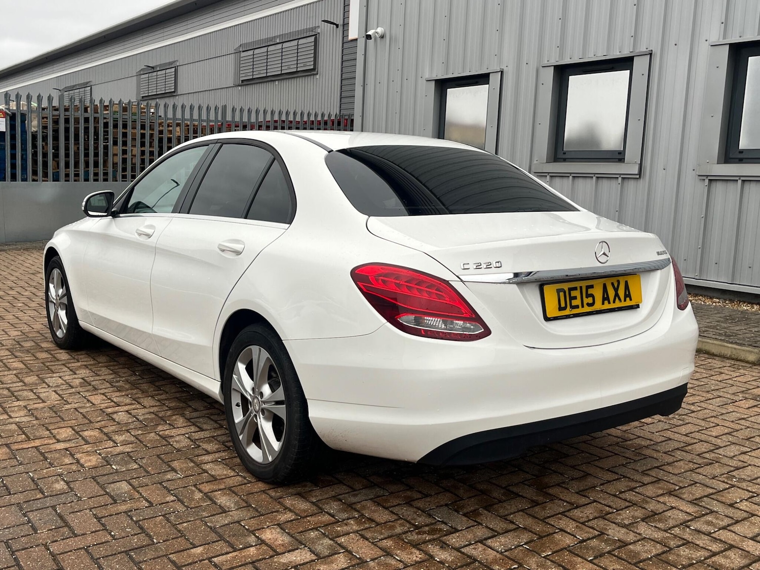 Used Mercedes-Benz C Class 2015 for sale - 77132007: Photo 16