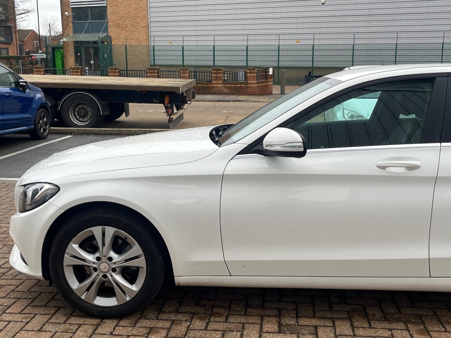 Used Mercedes-Benz C Class 2015 for sale - 77132007: Photo 17