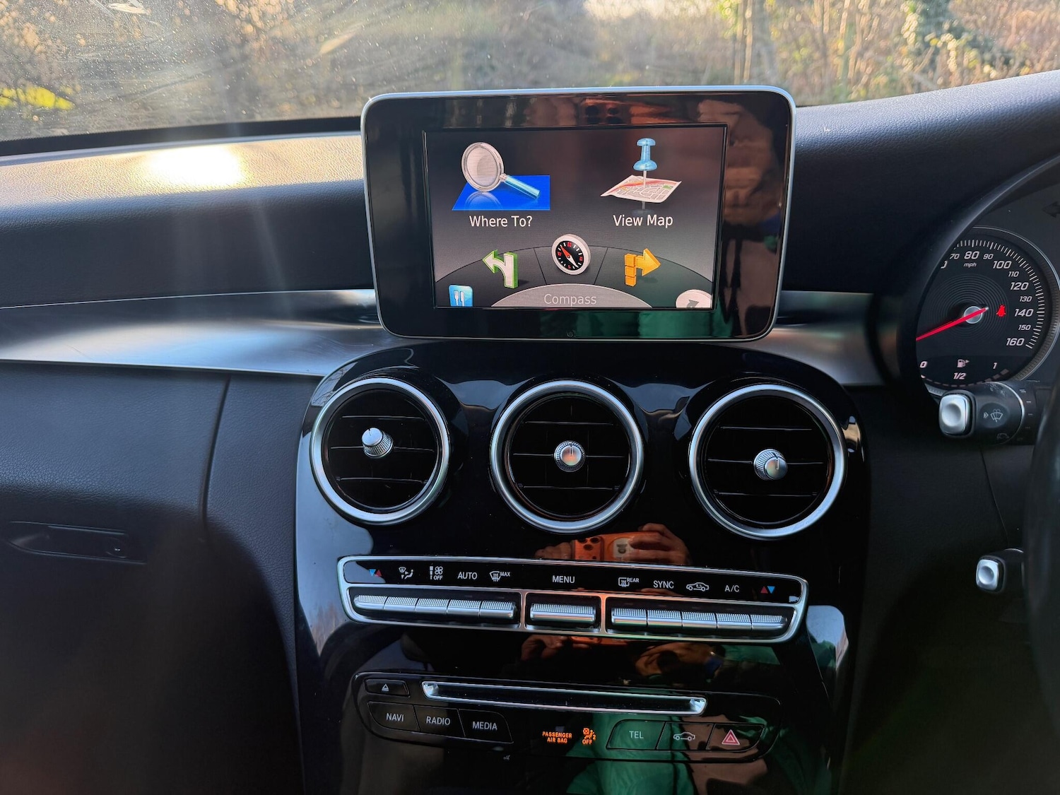 Used Mercedes-Benz C Class 2015 for sale - 77132007: Photo 40