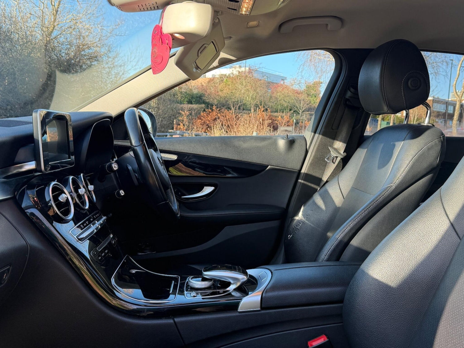 Used Mercedes-Benz C Class 2015 for sale - 77132007: Photo 51