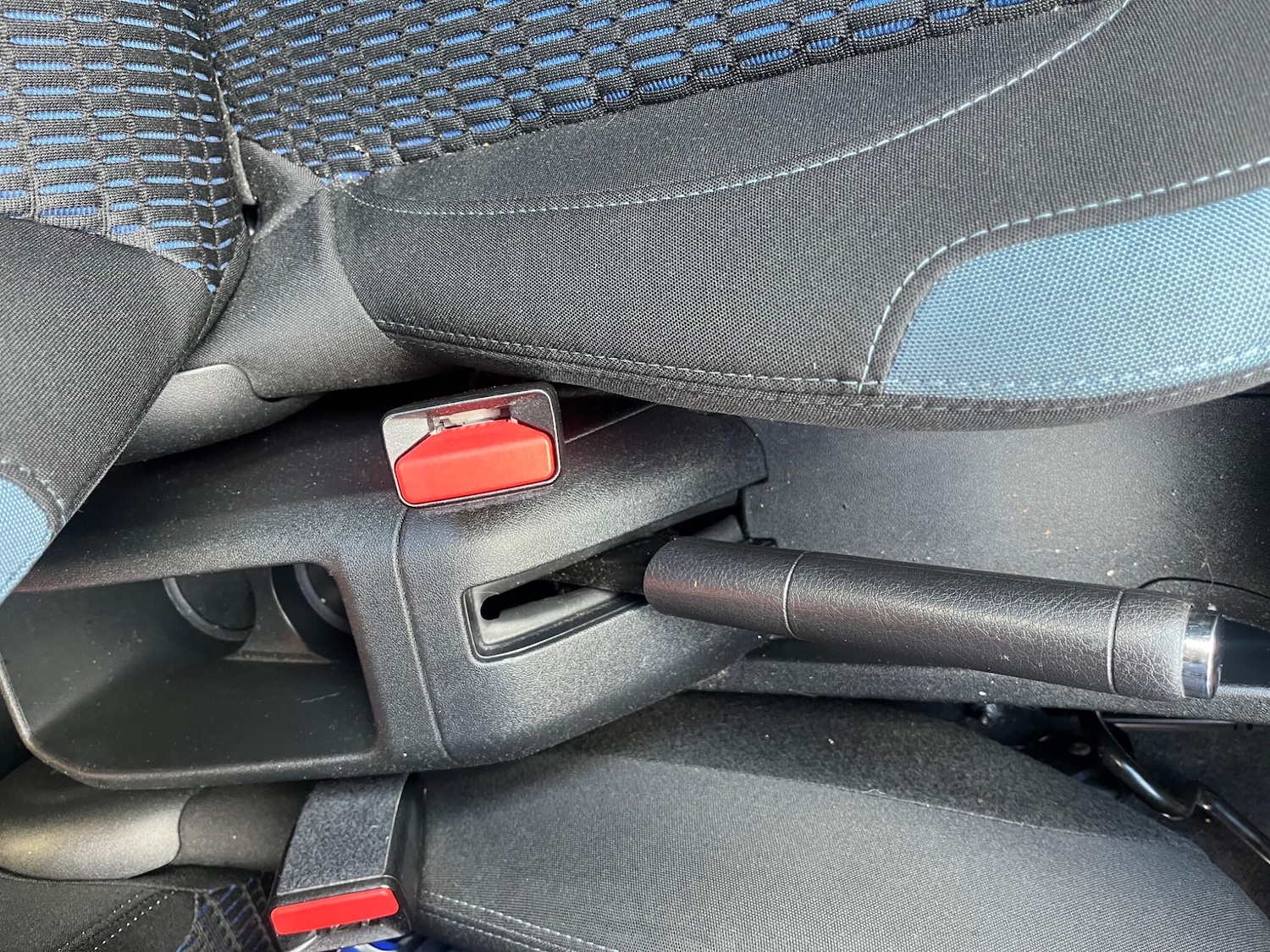 Used Peugeot 208 2014 for sale - 76446586: Photo 100