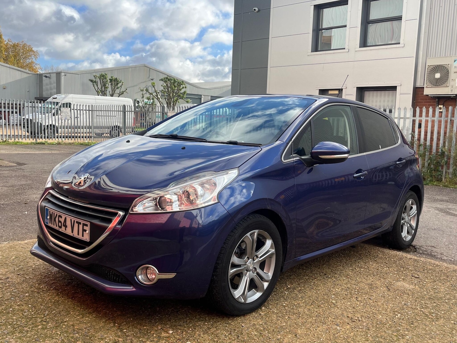 Used Peugeot 208 2014 for sale - 76446586: Photo 13