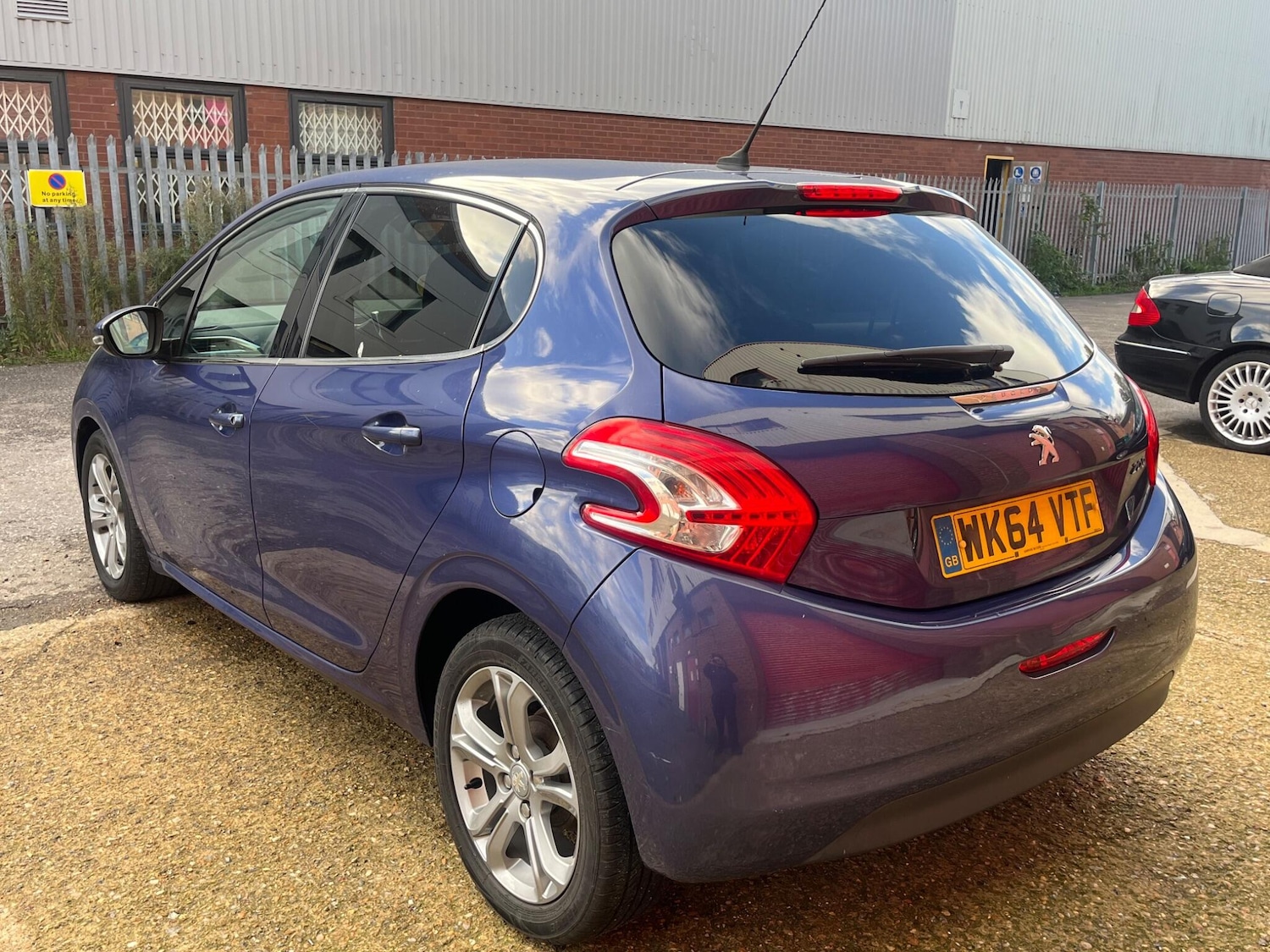 Used Peugeot 208 2014 for sale - 76446586: Photo 15