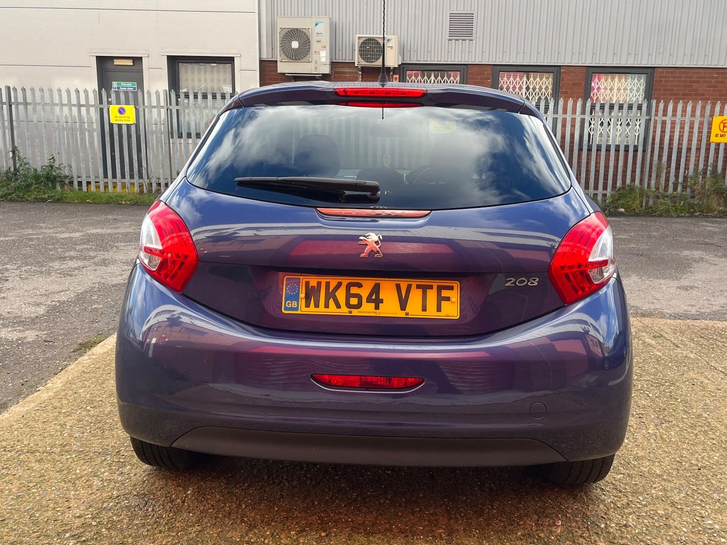 Used Peugeot 208 2014 for sale - 76446586: Photo 21