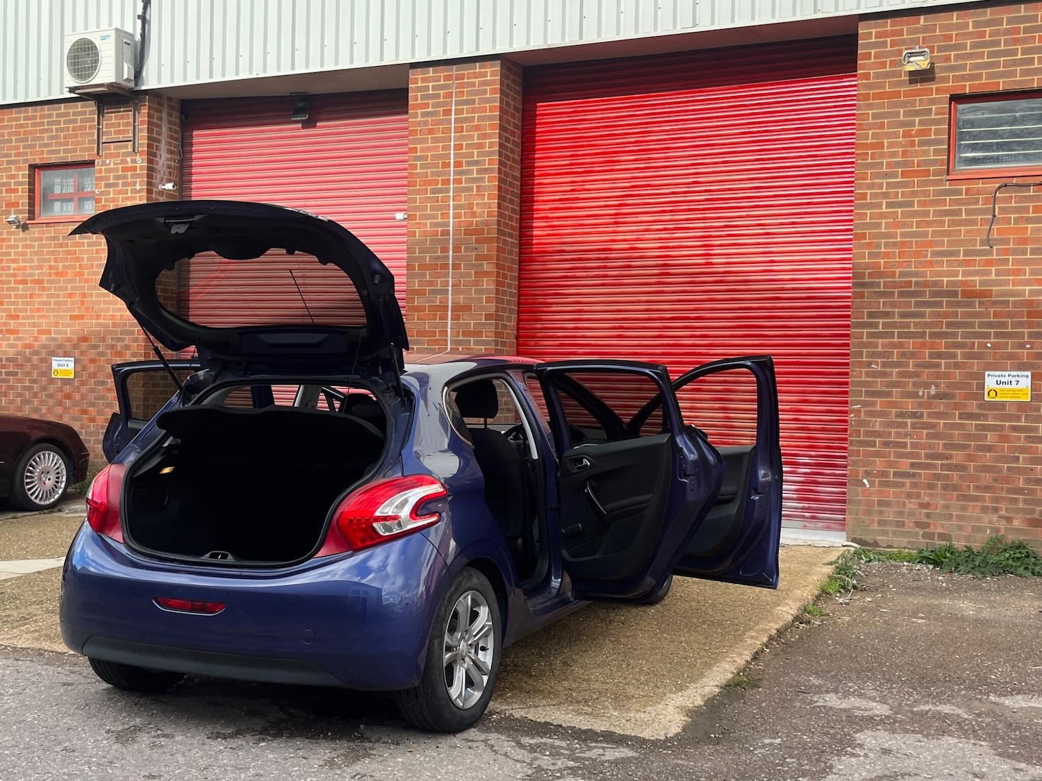 Used Peugeot 208 2014 for sale - 76446586: Photo 33