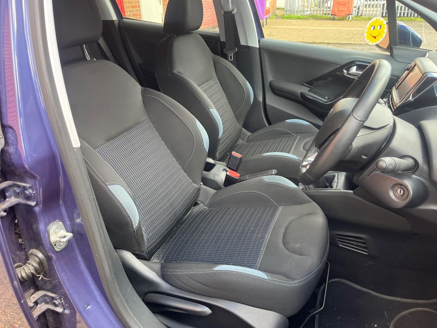 Used Peugeot 208 2014 for sale - 76446586: Photo 37