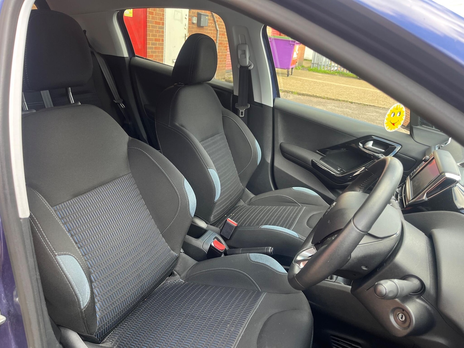 Used Peugeot 208 2014 for sale - 76446586: Photo 39