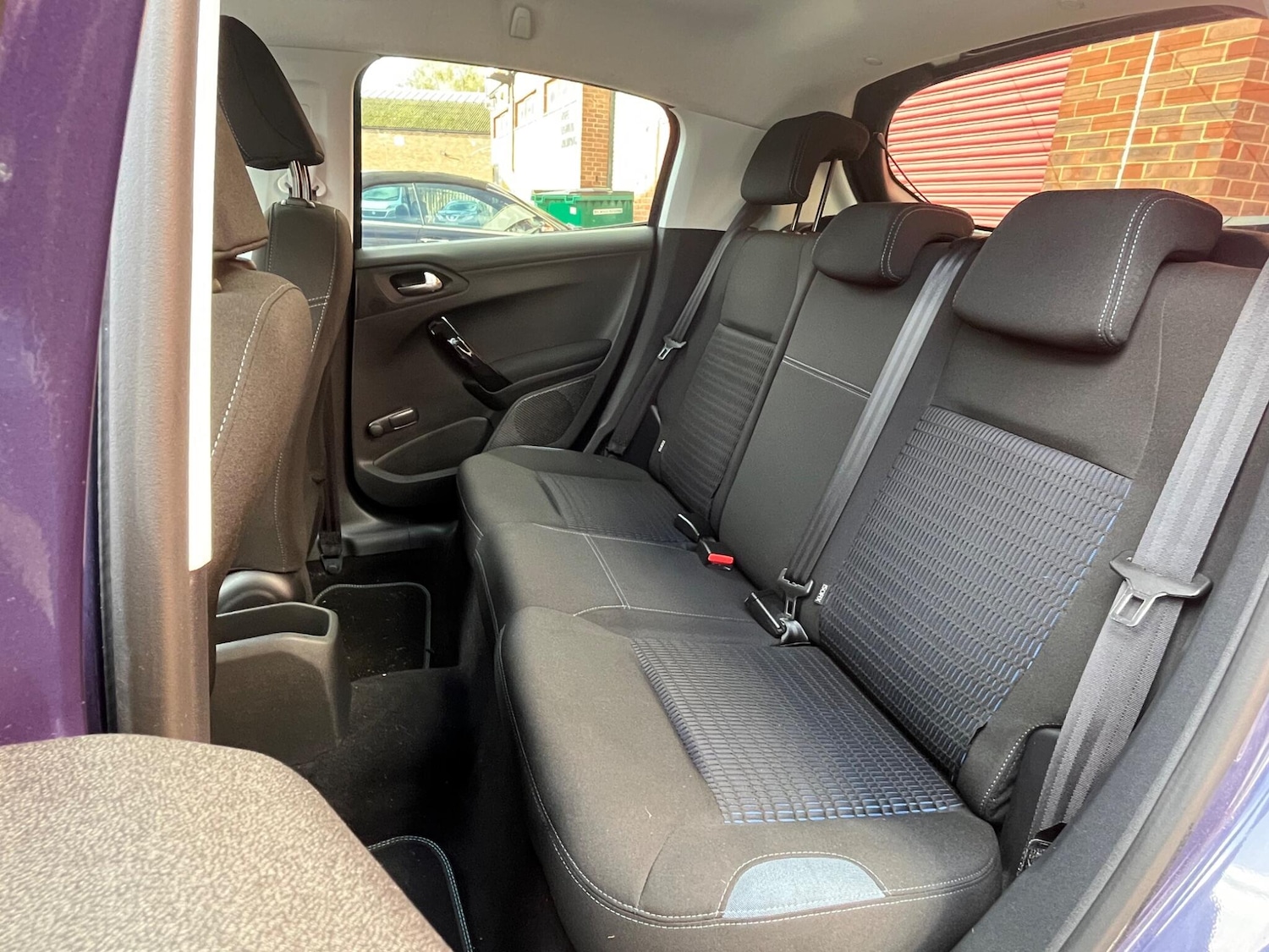 Used Peugeot 208 2014 for sale - 76446586: Photo 46