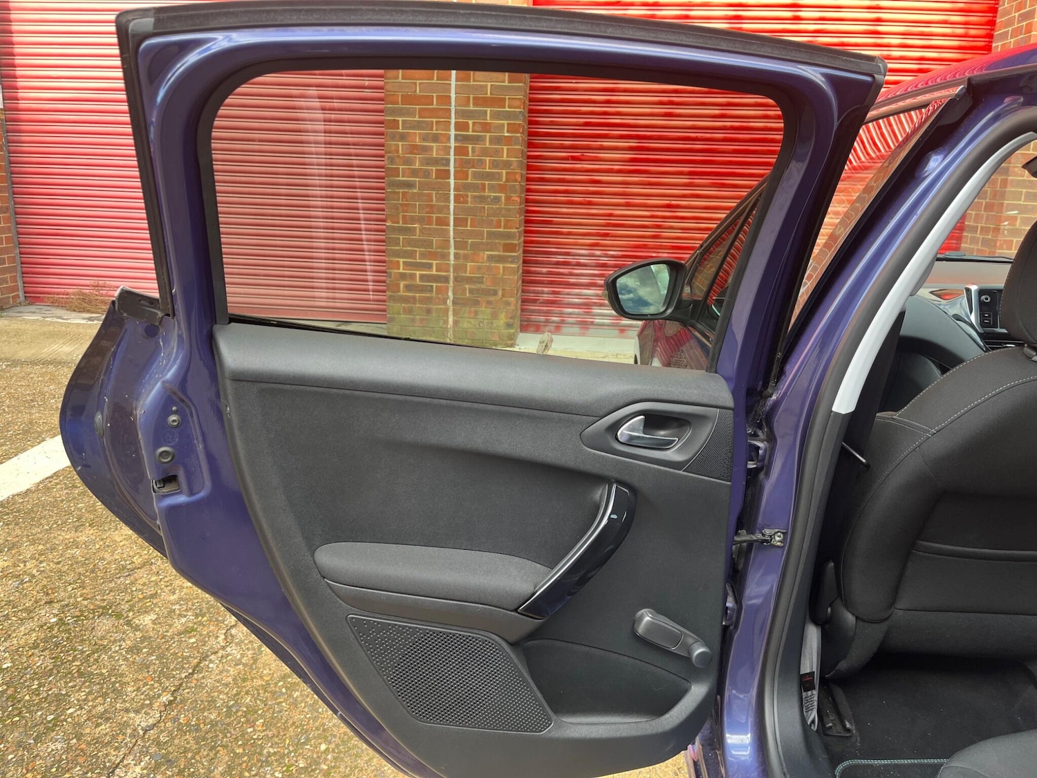 Used Peugeot 208 2014 for sale - 76446586: Photo 60