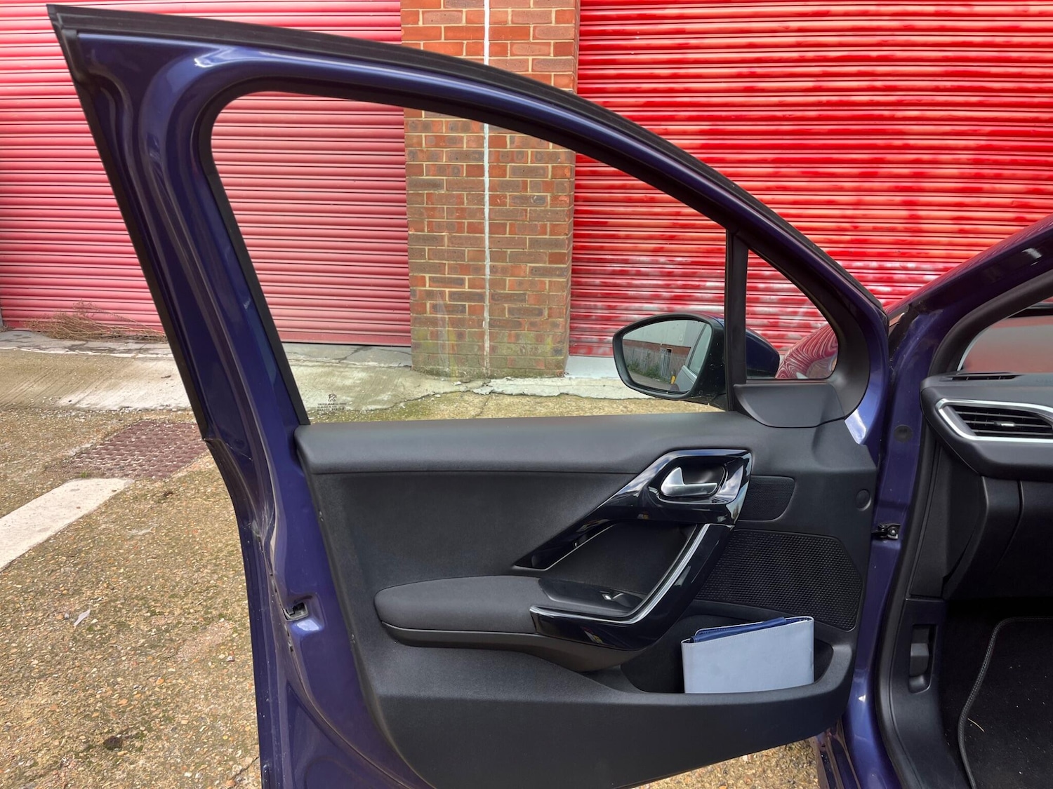 Used Peugeot 208 2014 for sale - 76446586: Photo 61