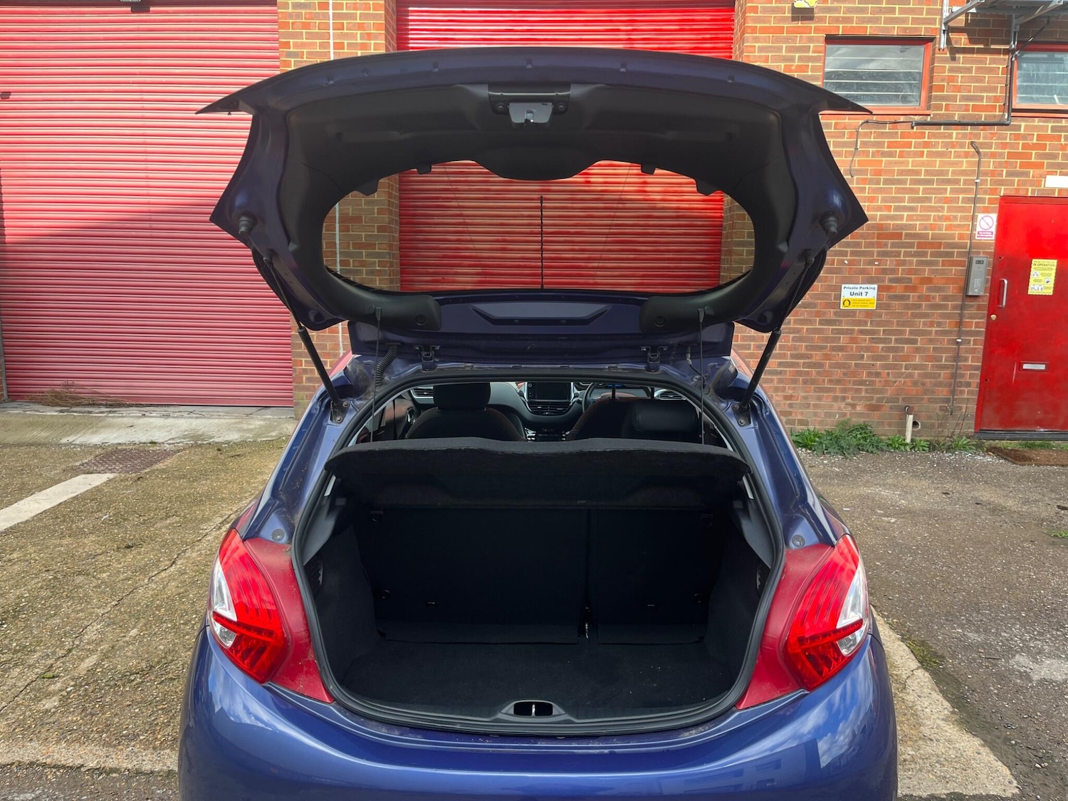 Used Peugeot 208 2014 for sale - 76446586: Photo 82