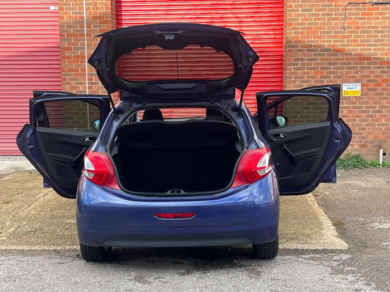 Used Peugeot 208 2014 for sale - 76446586: Photo 84