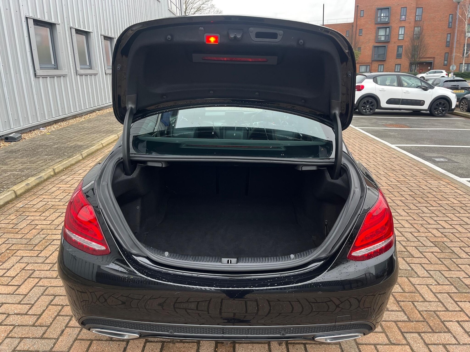 Used Mercedes-Benz C Class 2014 for sale - 77411444: Photo 86