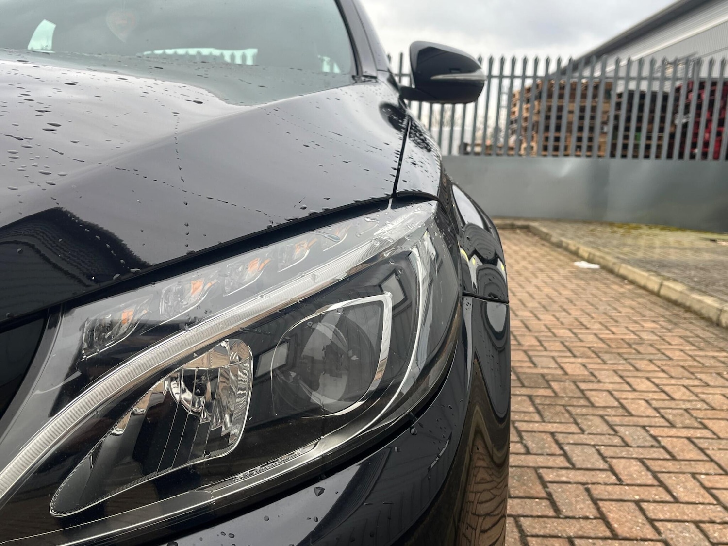 Used Mercedes-Benz C Class 2014 for sale - 77411444: Photo 93