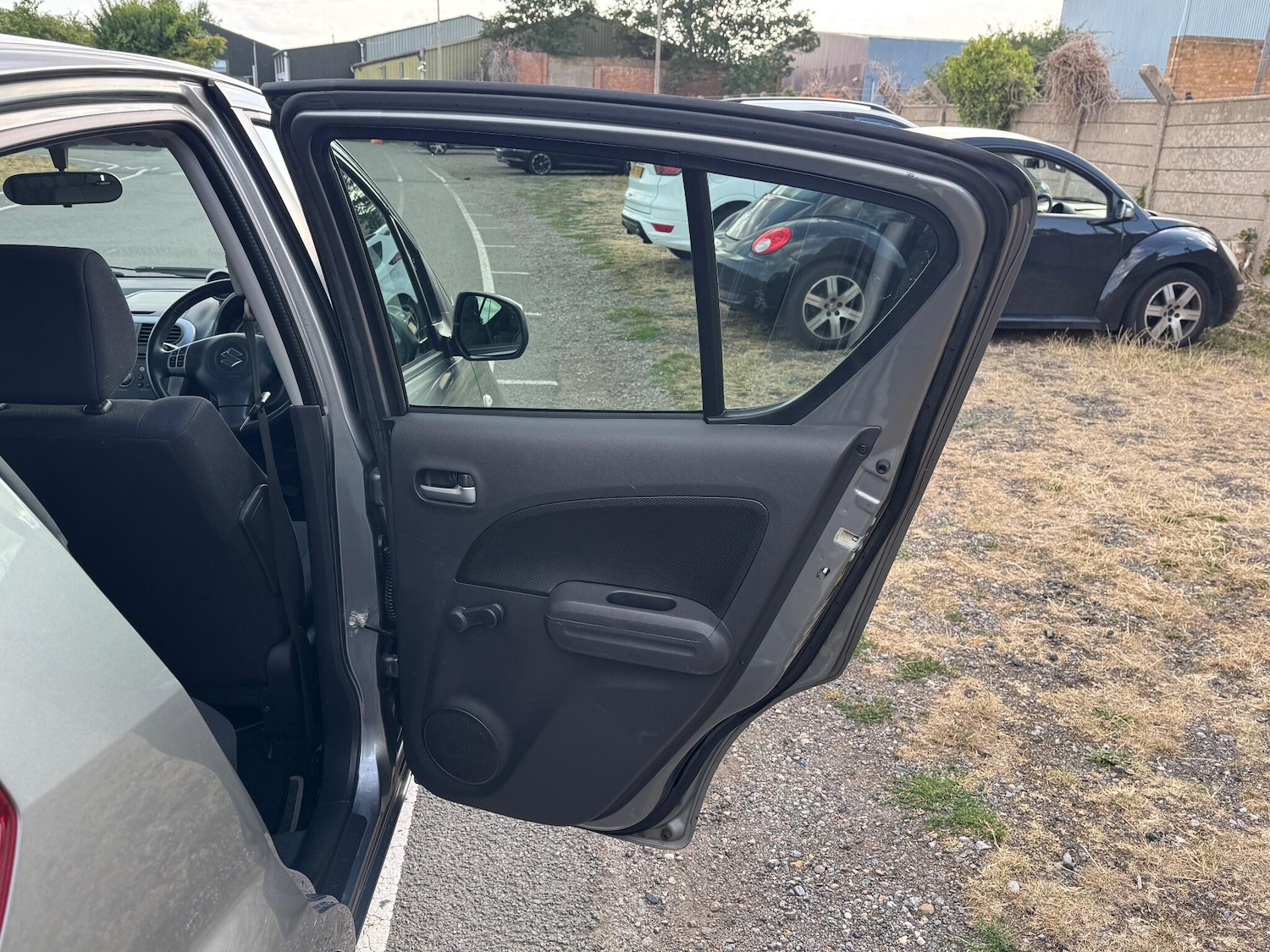 Used Suzuki Splash 2009 for sale - 76898747: Photo 28