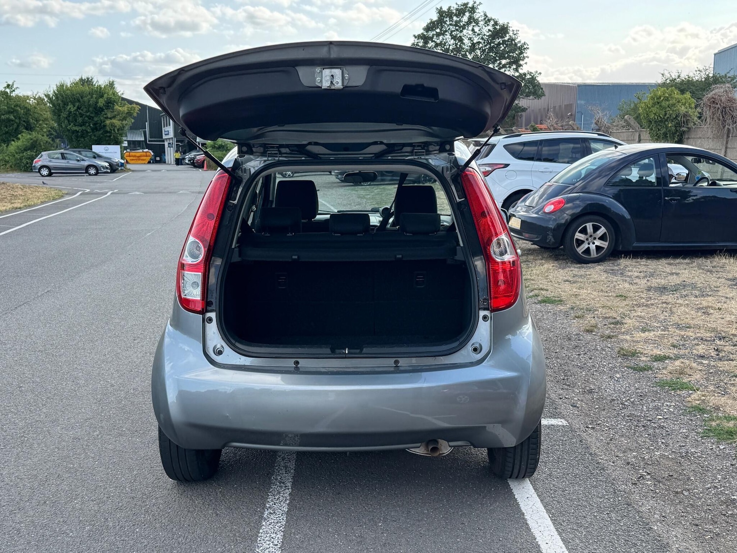 Used Suzuki Splash 2009 for sale - 76898747: Photo 35