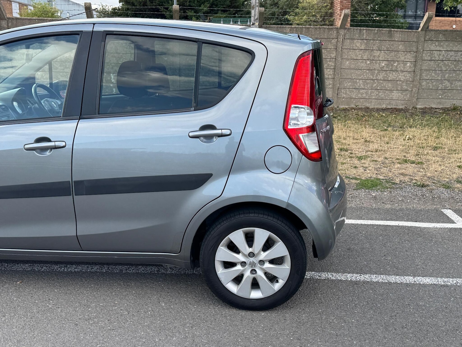 Used Suzuki Splash 2009 for sale - 76898747: Photo 38