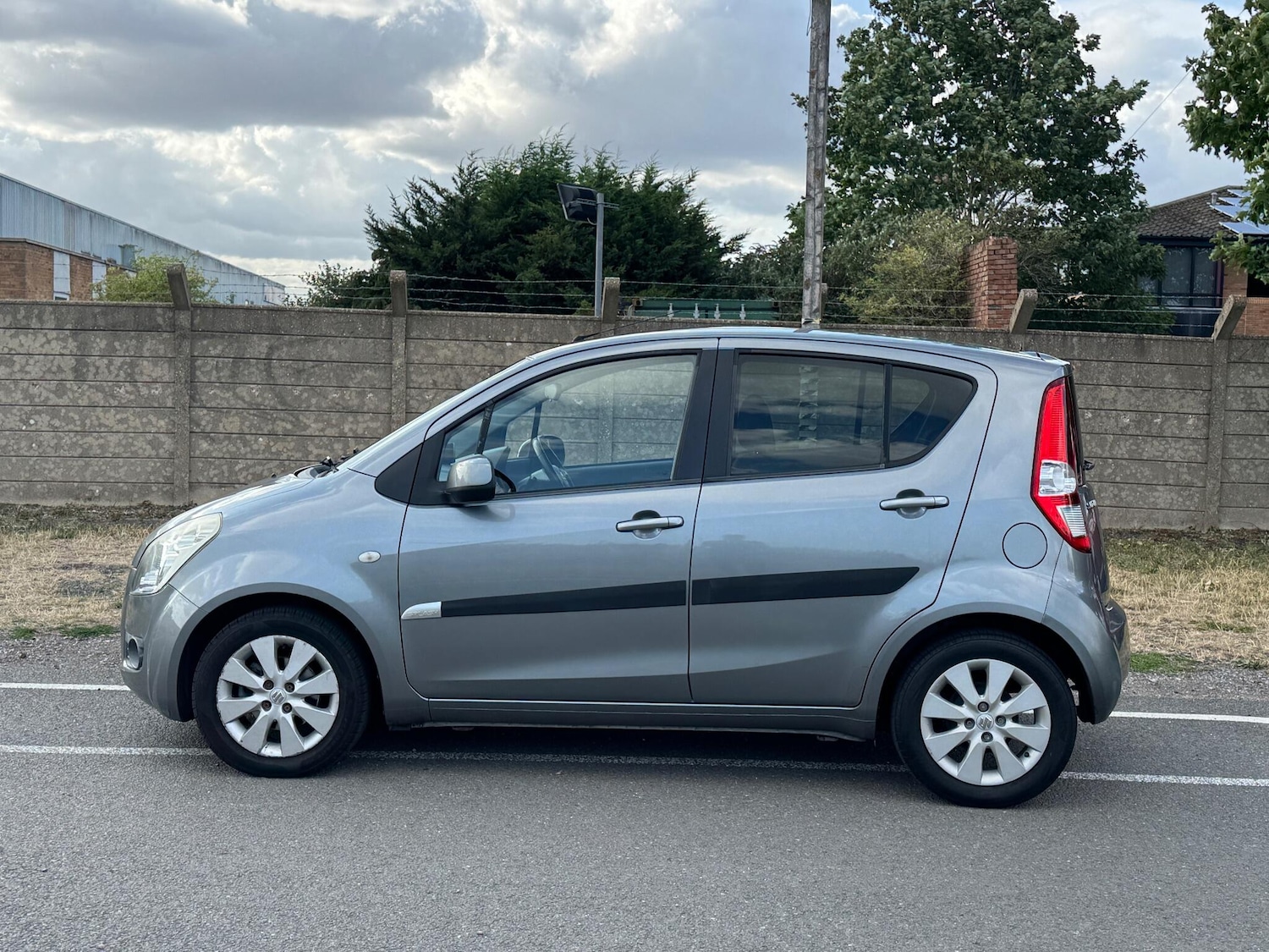 Used Suzuki Splash 2009 for sale - 76898747: Photo 6